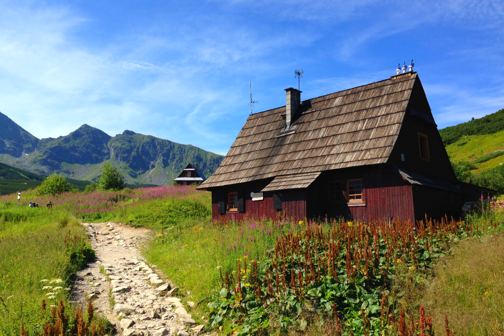 Cottage-style home